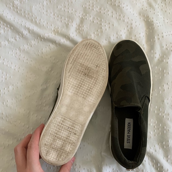 Shoes!! - Picture 3 of 3